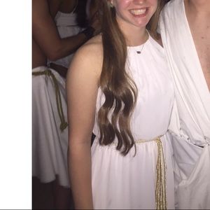 Francesca’s white dress